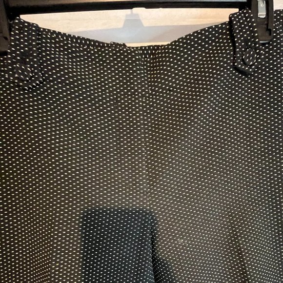 Ann Taylor black and white print cropped pants Margo fit Size 410P NWOT - Picture 5 of 5